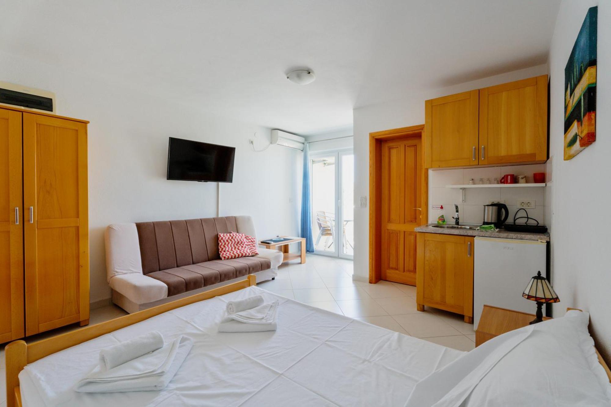 Villa Katharina Utjeha Bilik gambar